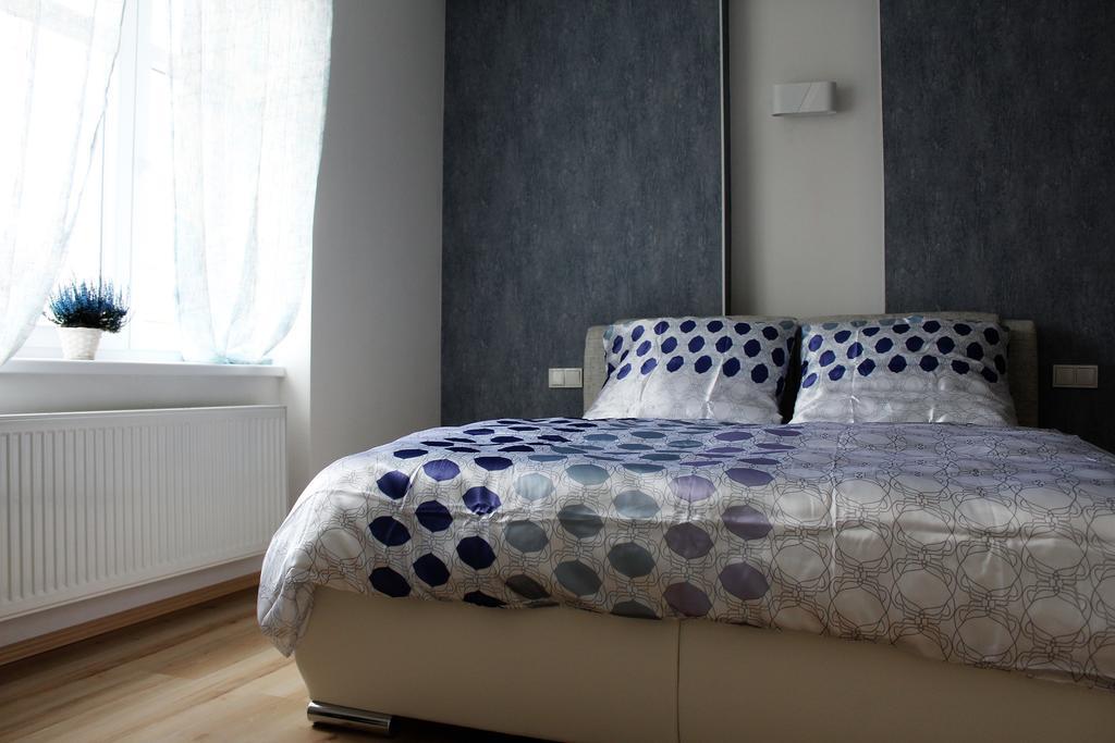 Apartman Doma Jicin Luaran gambar