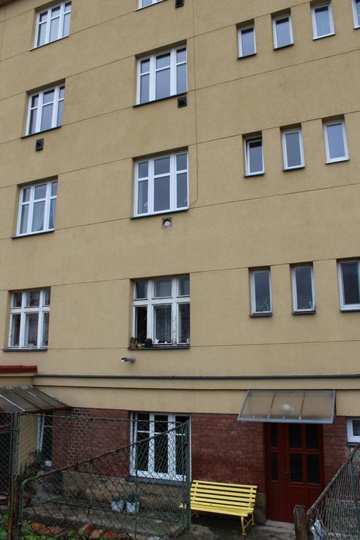 Apartman Doma Jicin Luaran gambar